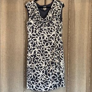 Floral print Anne Klein professional dress